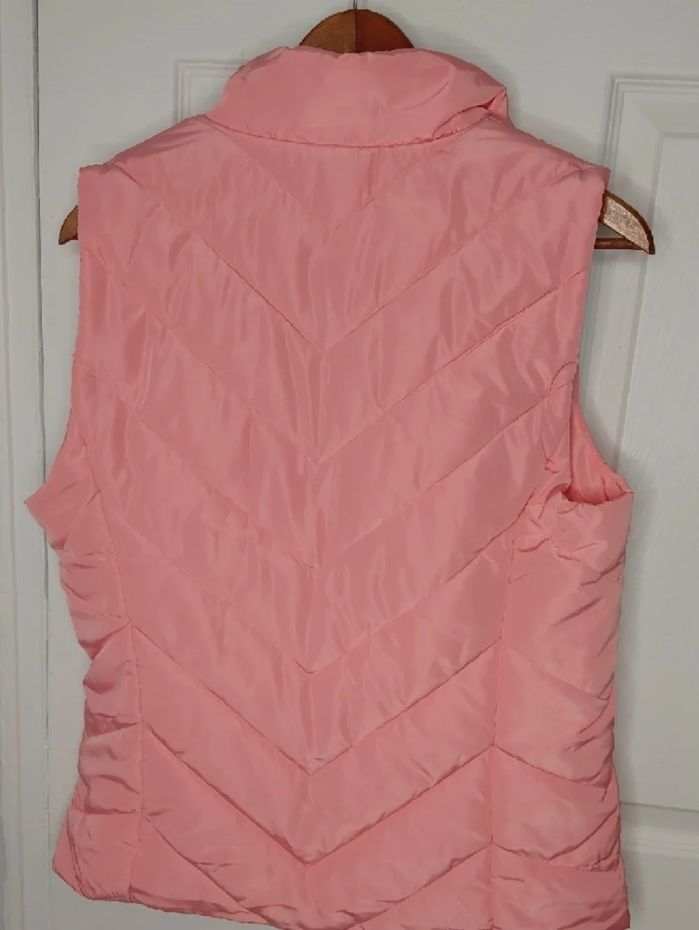 MICHAEL Michael Kors Pink Quilted Puffer Vest - Picture 6 of 6